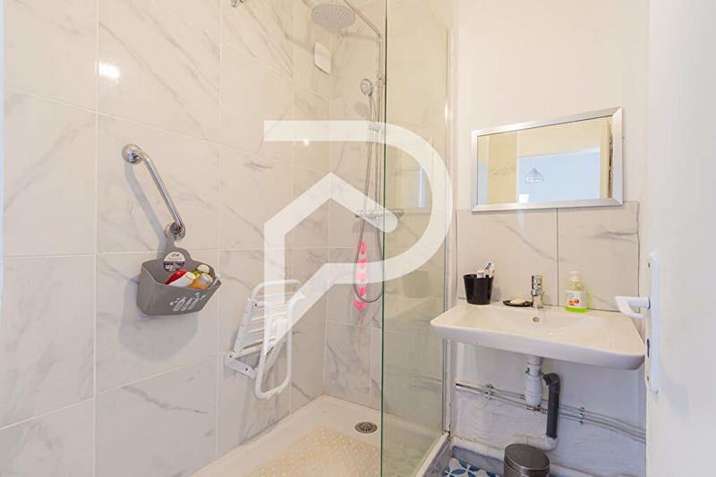 Appartement - 75 m² - 4 pièces