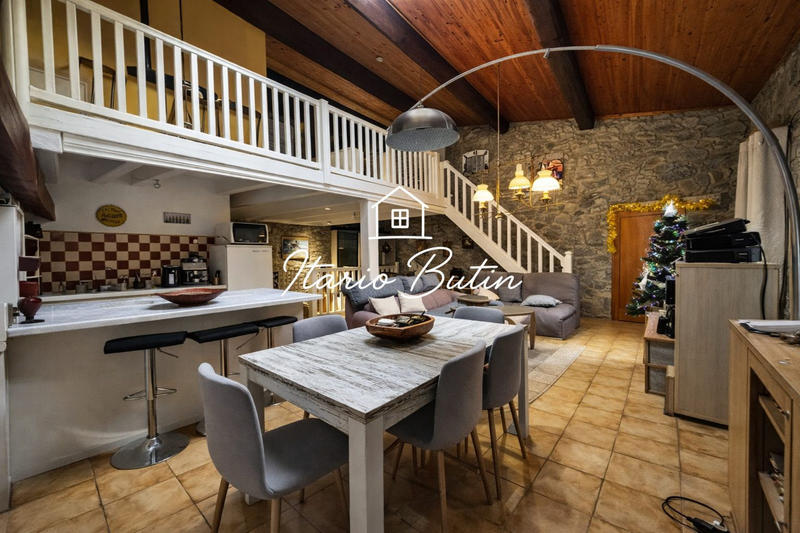 Maison - 120 m² - 4 pièces