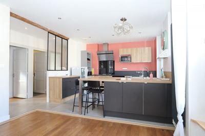 Appartement - 81 m² - 3 pièces