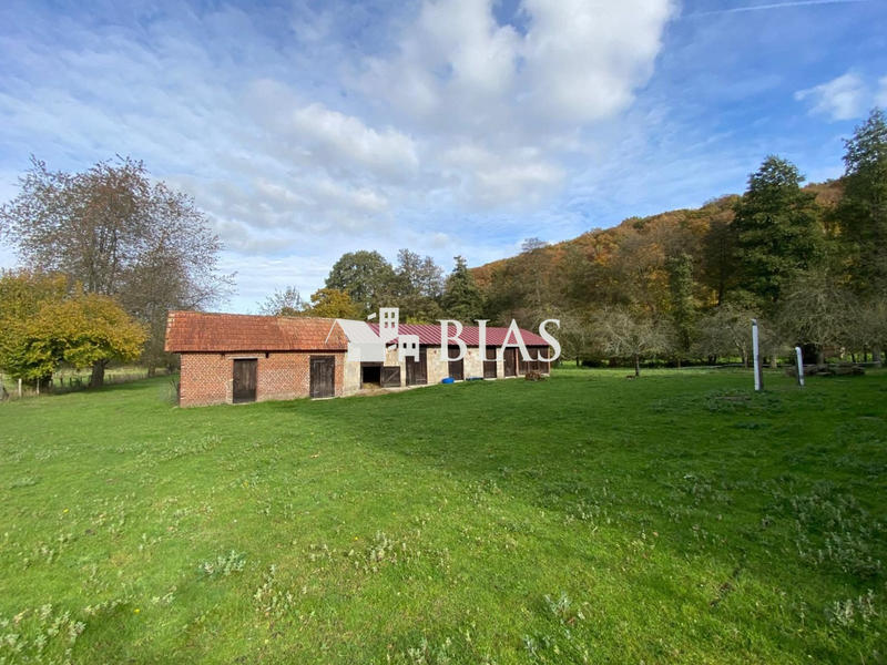 Maison - 324 m² - 12 pièces