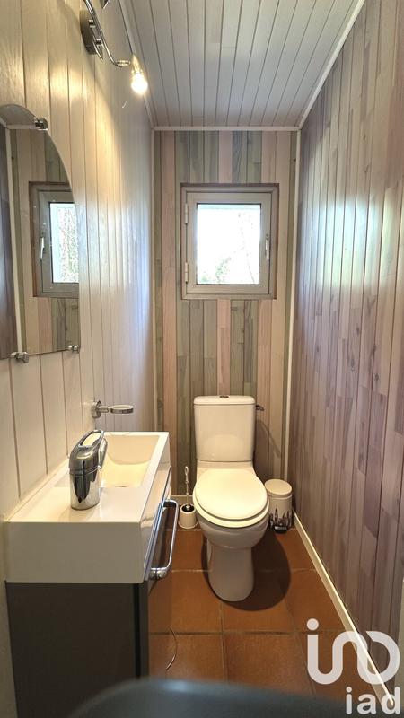 Maison - 260 m² - 9 pièces