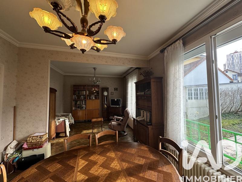 Maison - 103 m² - 5 pièces