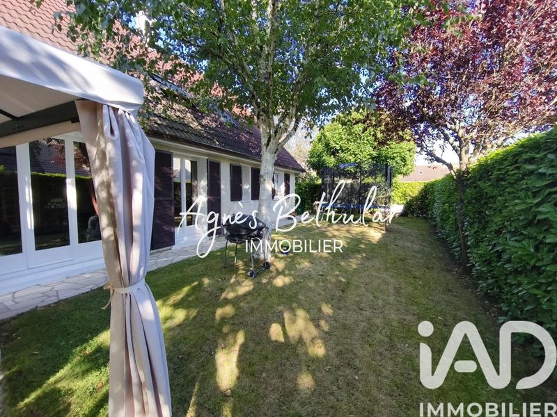 Maison - 192 m² - 8 pièces