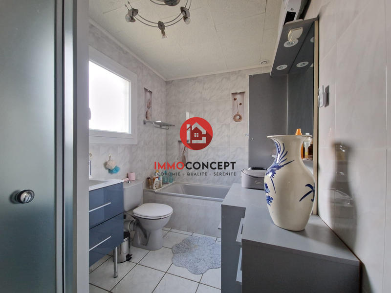 Maison - 138 m² - 6 pièces