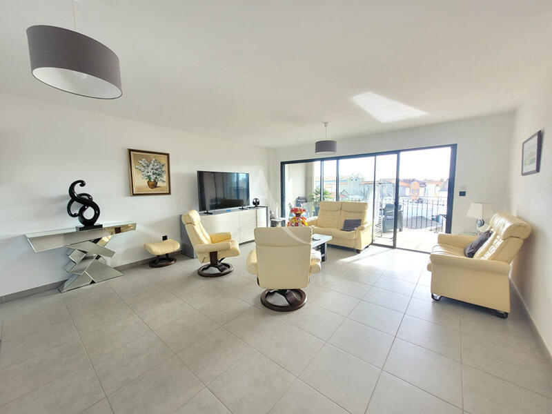 Appartement - 84 m² - 3 pièces