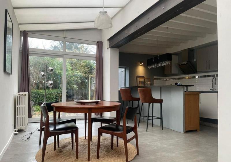 Immeuble - 166 m² - 7 pièces