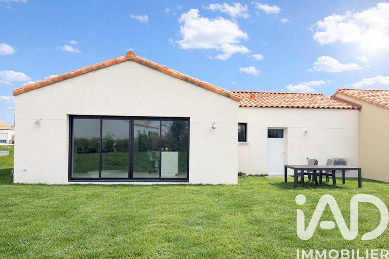 Maison - 110 m² - 4 pièces