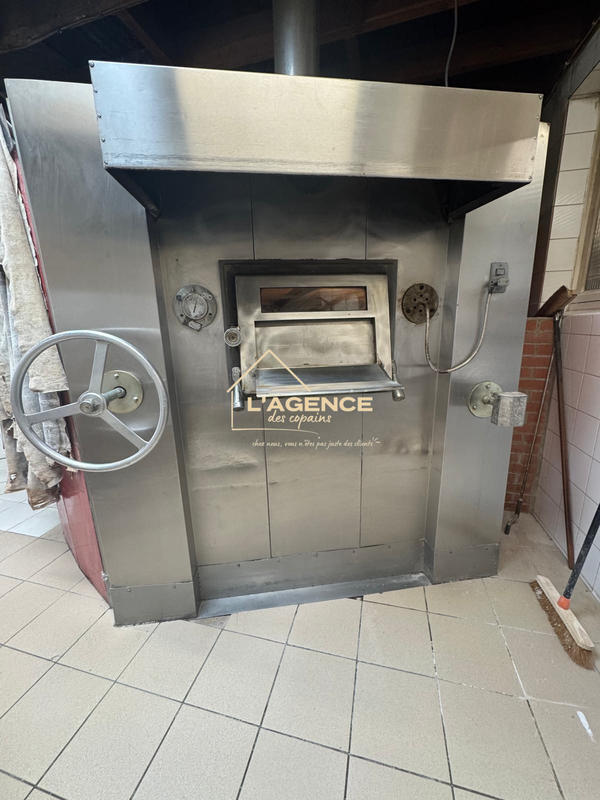 Fonds de commerce - 150 m²