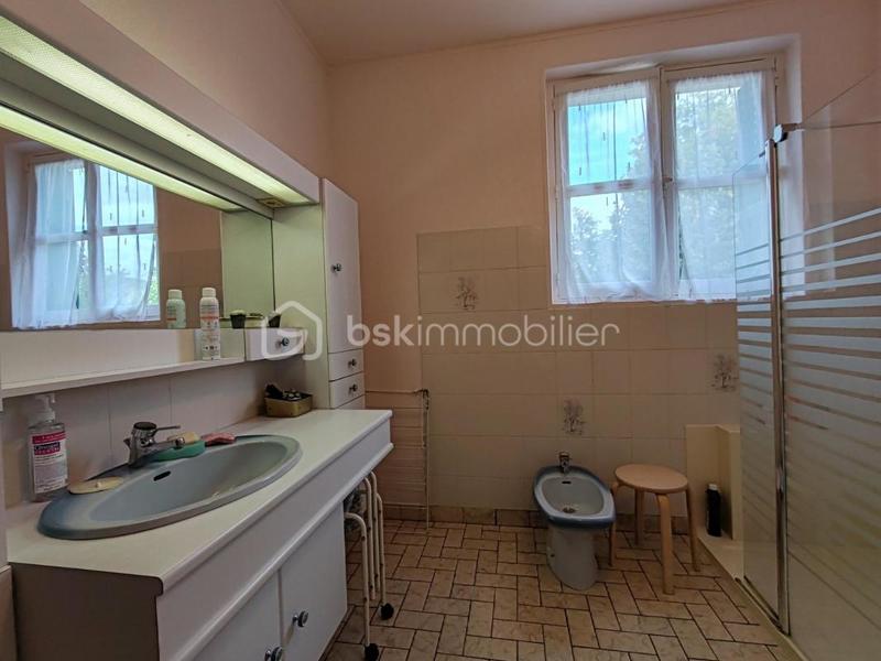 Maison - 164 m² - 7 pièces