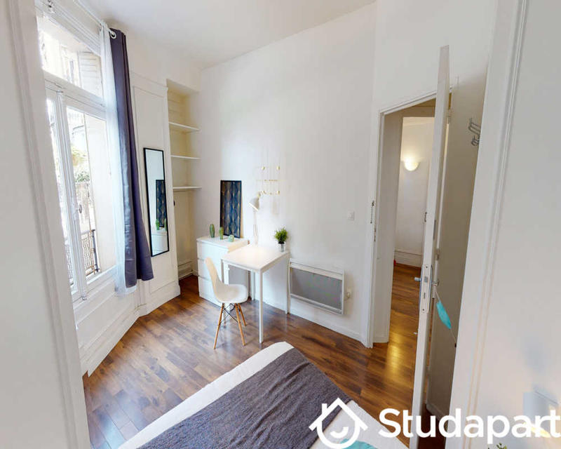 Chambre - 90 m² - 1 pièce