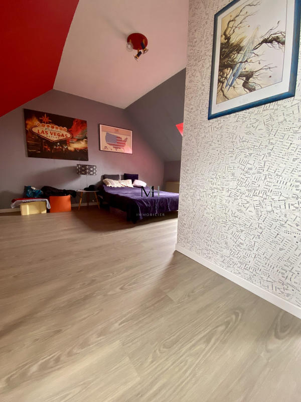 Maison - 122 m² - 6 pièces