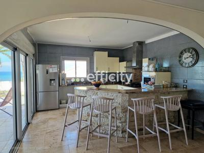 Maison - 168 m² - 4 pièces