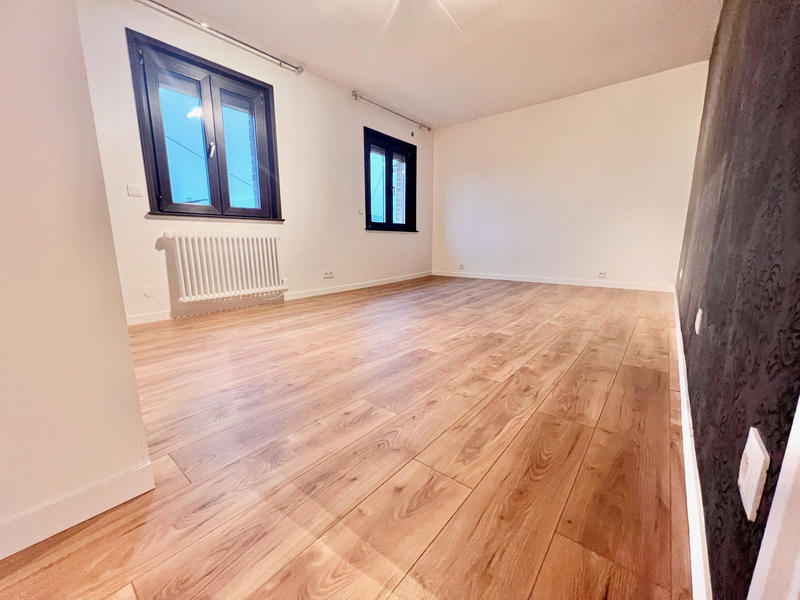 Maison - 82 m² - 4 pièces