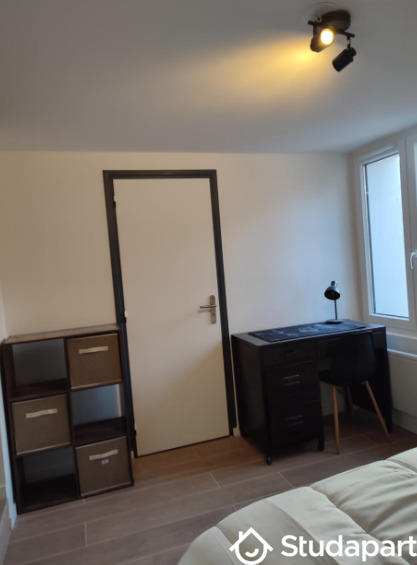 Chambre - 15 m² - 1 pièce