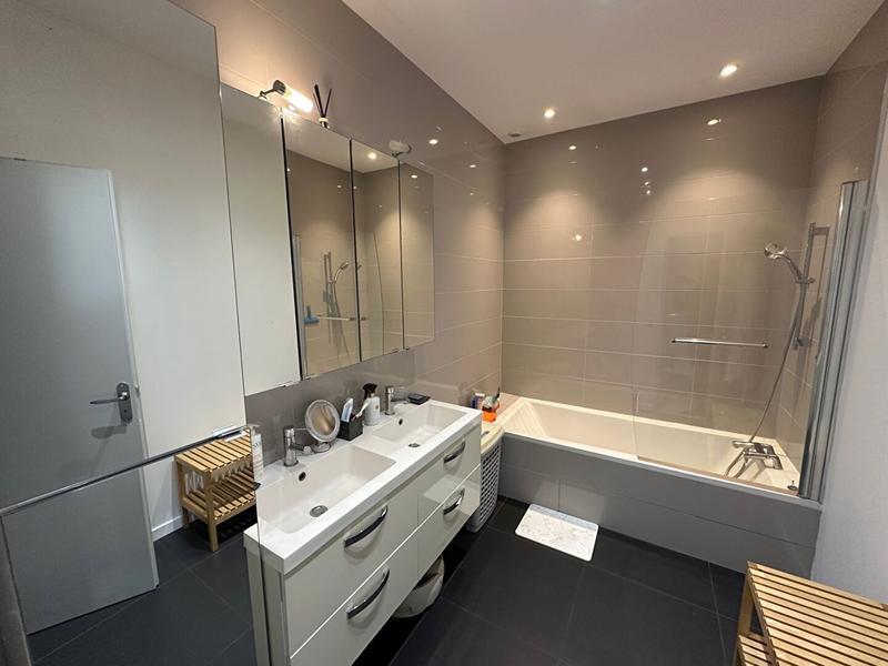 Maison - 139 m² - 5 pièces