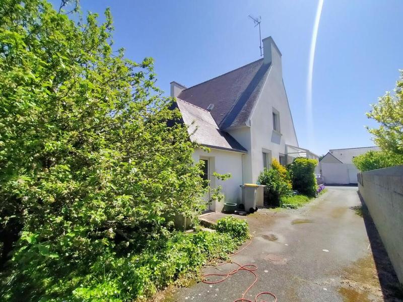 Maison - 140 m² - 6 pièces