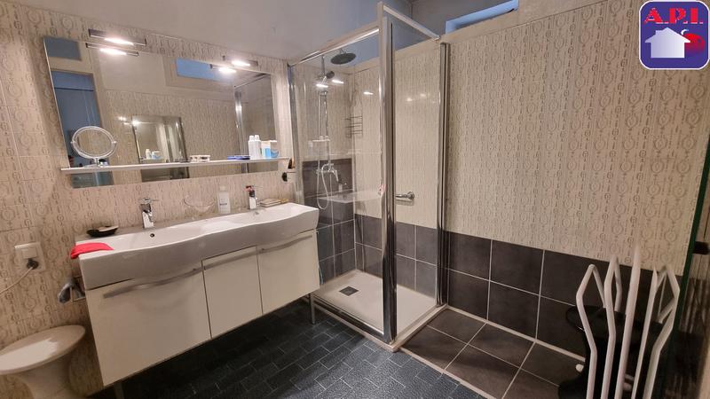 Maison - 176 m² - 6 pièces