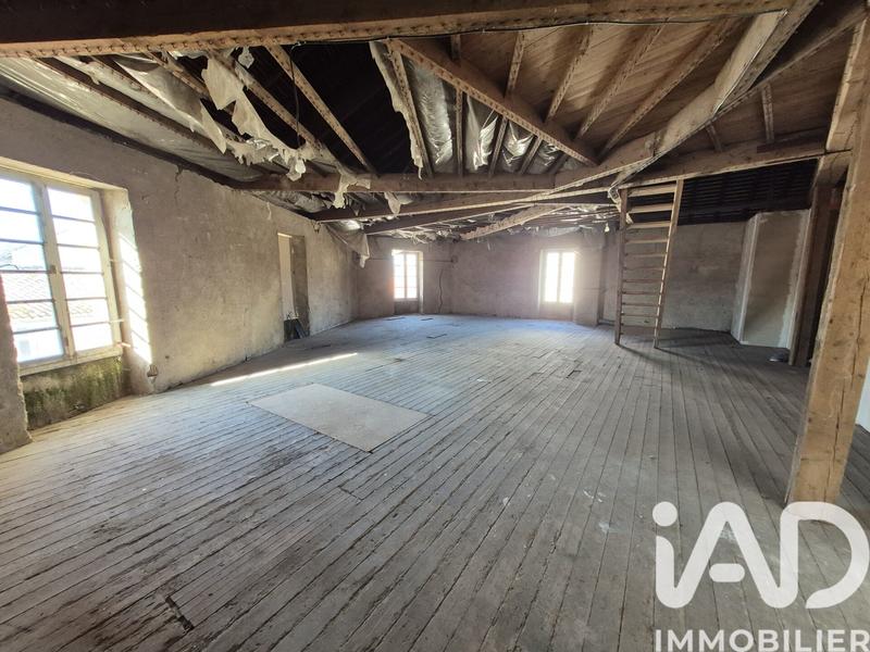 Maison - 400 m² - 5 pièces