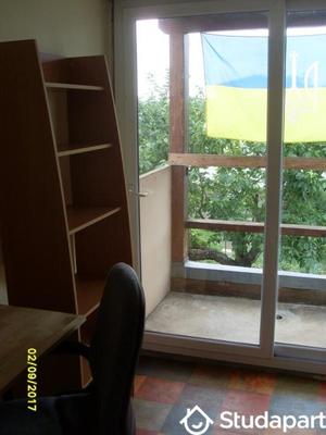Chambre - 9 m² - 1 pièce