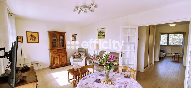 Appartement - 81 m² - 4 pièces