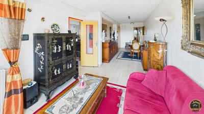 Appartement - 70 m² - 3 pièces