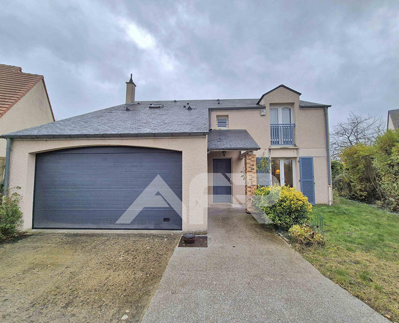 Maison - 143 m² - 6 pièces