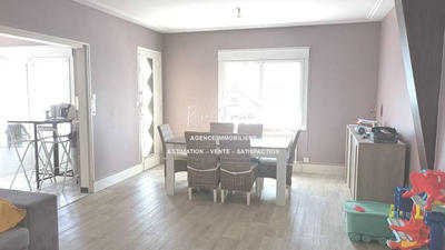 Maison - 102 m² - 6 pièces