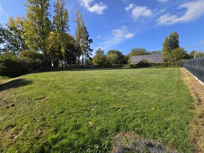 Terrain constructible - 800 m²
