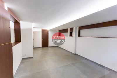 Maison - 197 m² - 7 pièces