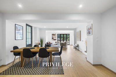 Appartement - 117 m² - 4 pièces