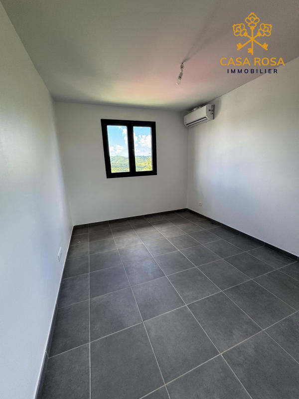 Appartement - 105 m² - 4 pièces