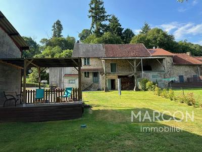 Maison de village - 95 m² - 5 pièces