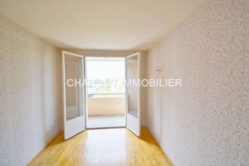 Appartement - 83 m² - 5 pièces