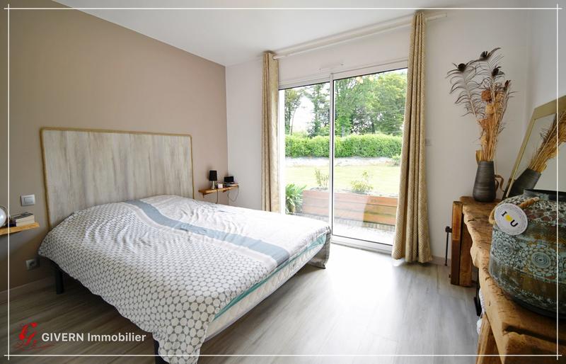 Maison - 99 m² - 5 pièces