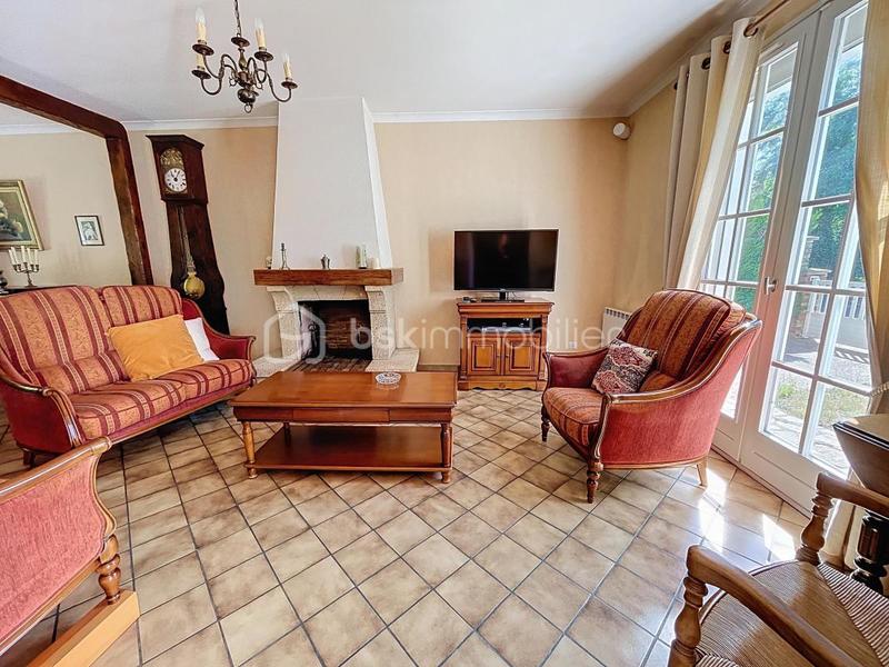 Maison - 99 m² - 5 pièces