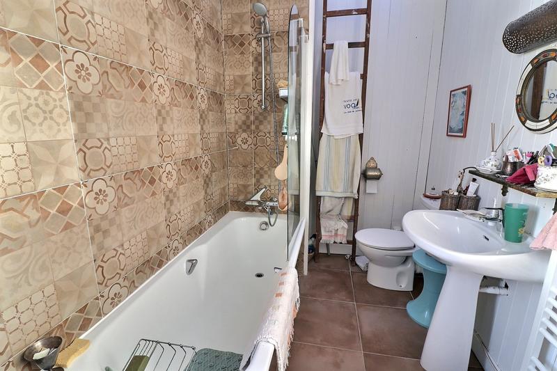 Maison - 100 m² - 6 pièces