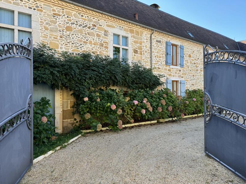 Maison - 175 m² - 6 pièces