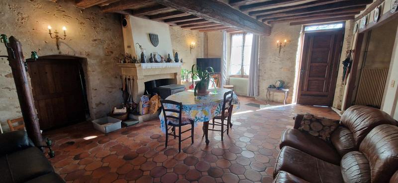 Maison - 95 m² - 5 pièces