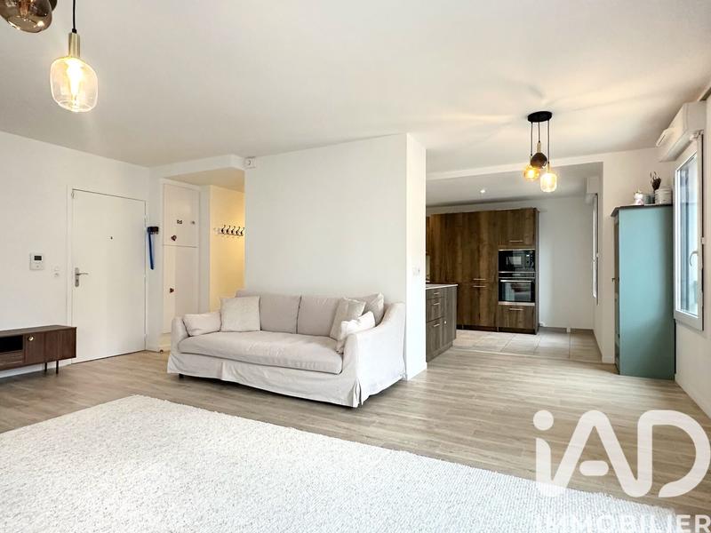 Appartement - 100 m² - 4 pièces