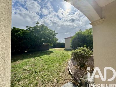 Maison - 226 m² - 6 pièces