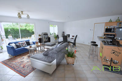 Maison - 119 m² - 5 pièces