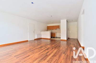 Appartement - 81 m² - 3 pièces