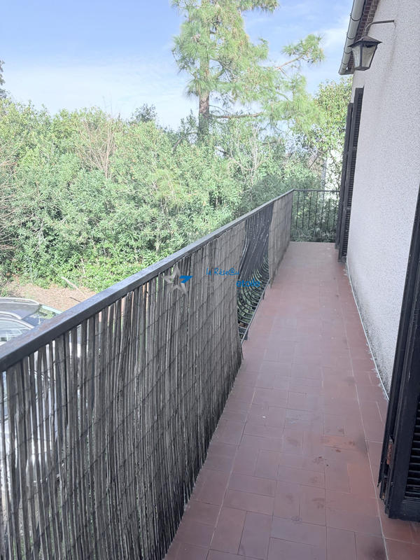 Villa - 217 m² - 5 pièces