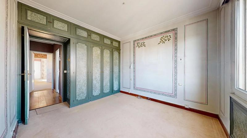 Appartement - 121 m² - 5 pièces