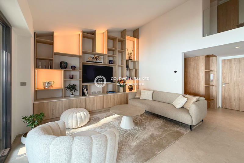 Appartement - 90 m² - 3 pièces