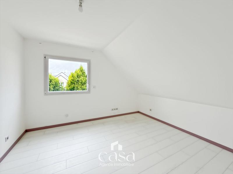 Maison - 204 m² - 7 pièces