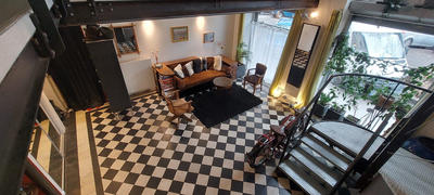 Appartement - 216 m² - 7 pièces