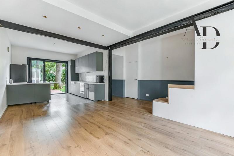 Maison - 165 m² - 6 pièces