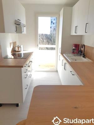 Chambre - 9 m² - 1 pièce