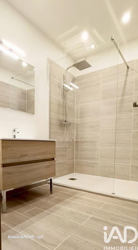 Appartement - 81 m² - 3 pièces